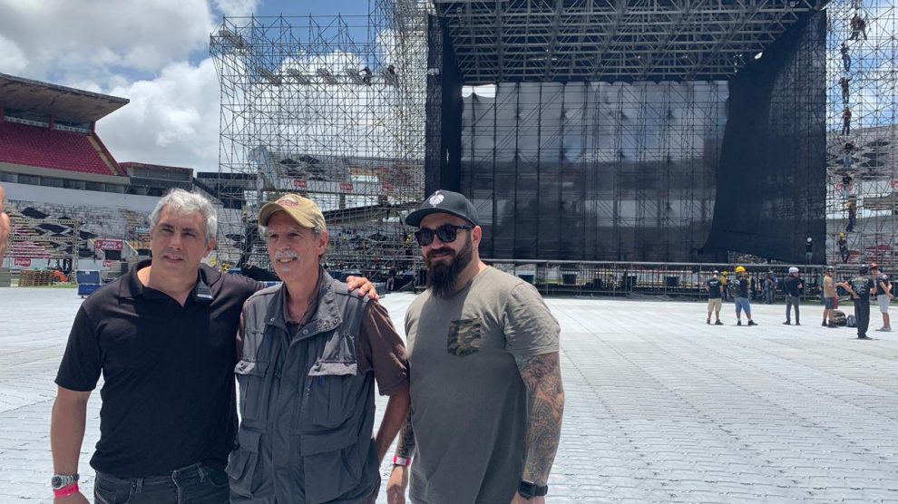 Os produtores do show de Bon Jovi, Caica Vasconcelos, Philip Giuliano e Rodolpho Santorsula - Foto: Divulgação