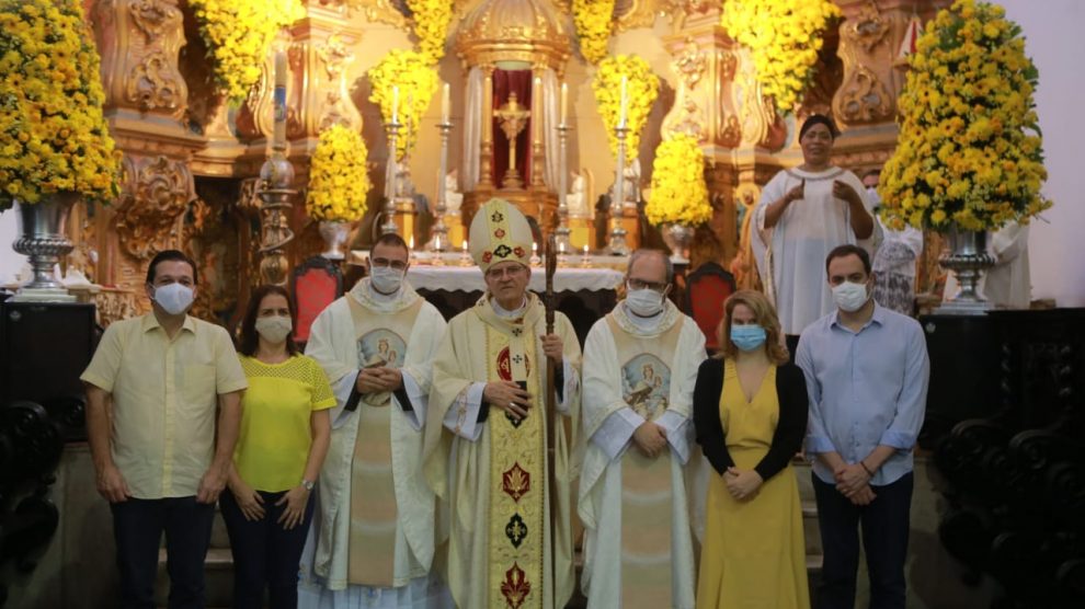 Câmara e Julio prestigiam Festa de Nossa Senhora do Carmo