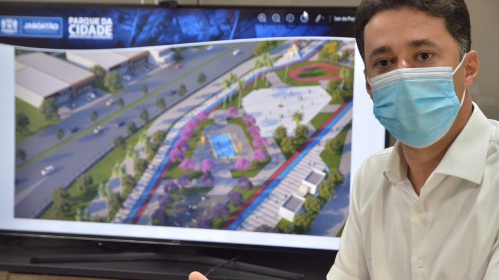 Anderson Ferreira apresenta projeto do maior parque urbano da RMR