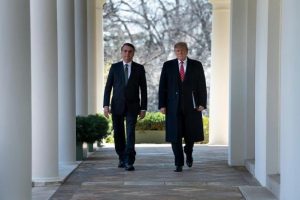 Filme traz Bolsonaro e Trump nos bastidores do Fórum de Davos