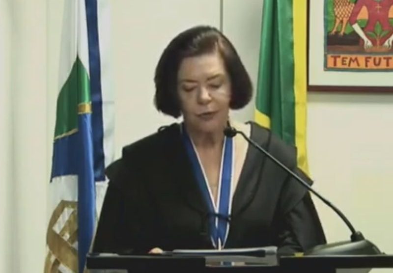 Ana Arraes é empossada presidente do TCU em cerimonia prestigiada