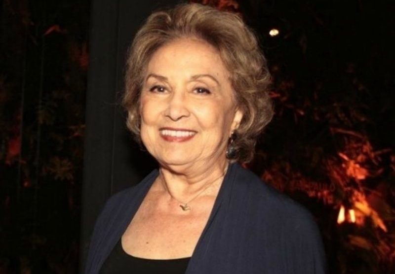 Eva Wilma é internada com quadro de pneumonia em São Paulo