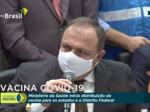Estados poderão vacinar já nesta segunda (18), diz Pazuello