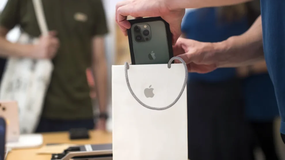 iPhone 15