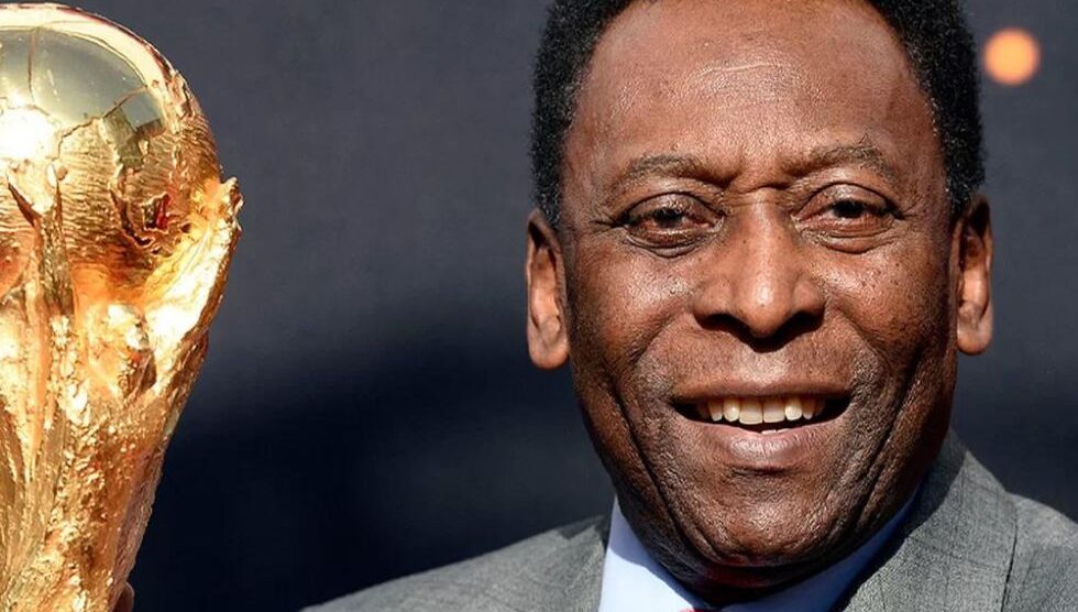 Pelé, ídolo do Santos e do Brasil - Foto: Franck Fife/AFP